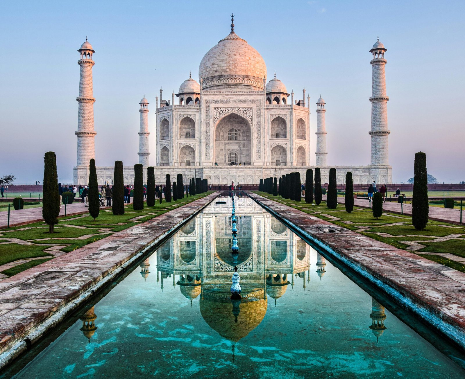 Uncovering the Mysteries of the Taj Mahal – India’s Monument of Eternal Love
