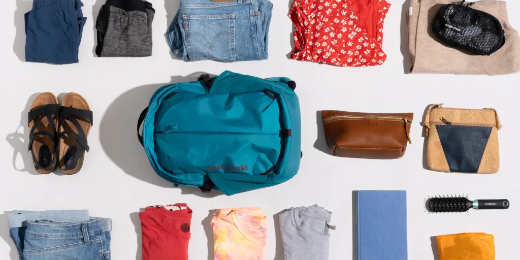 The Ultimate Guide to Packing Light for a 30-Day Trip | Expert Tips & Travel Hacks